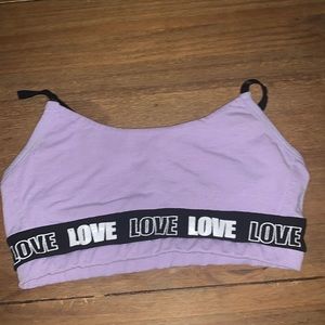 I’m selling a bra i bought that never got worn its adjustable and soft.